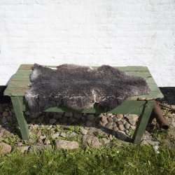 Thy Lam skind, gr korthret