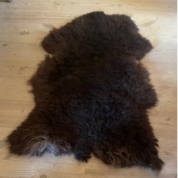 Lkkert mellembrunt ko-lammeskind fra Thy Lam