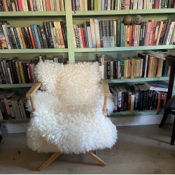 Krllet silkebldt lammeskind