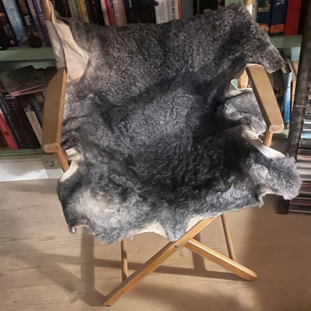 Korthret grt lammeskind