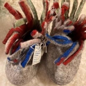 Fjollede hjemmesko, str.25