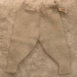 R�hvide gamacher til mindre baby