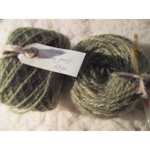 Plantefarvet Hannegarn - gr- kologisk Thy Lam uldgarn, farvet med tagrr, pris ved 40g