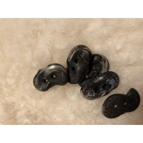 Rustikke lammeknapper 1x2,8cm. sorte