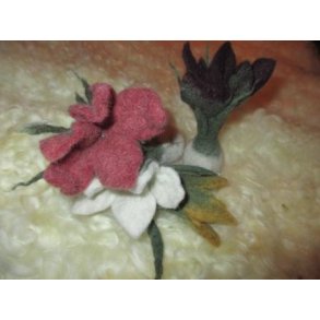 Krokus af filt ca. 17 cm h�j