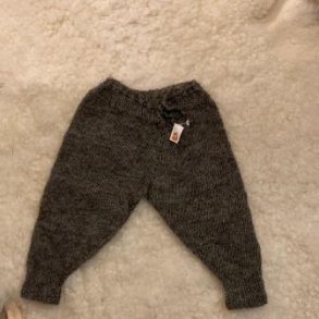 M�rkegr� gamacher til baby