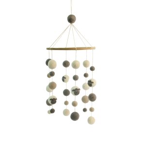 Smuk uro med fr og kugler